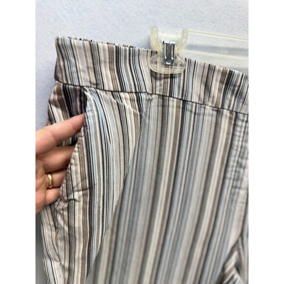 Zac & Rachel Striped Cropped Pants With Button Accents & Pockets 24W - Picture 2 of 8